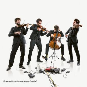 vision string quartett mit Instrumenten am spielen